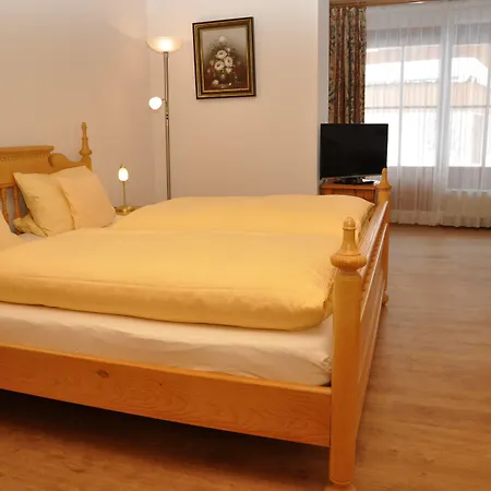 Guest house Gaestehaus Gritscher 3*
