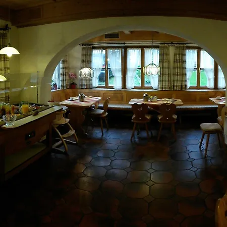 Guest house Gaestehaus Gritscher 3*