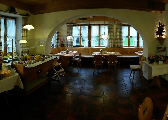 Πανσιόν Gaestehaus Gritscher 3*